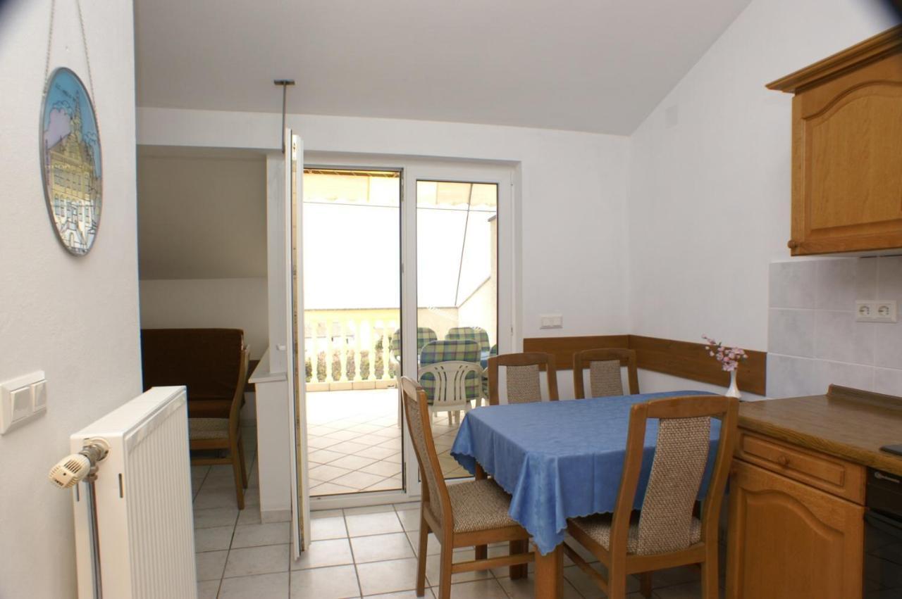 Apartments By The Sea Mandre, Pag - 4098 Екстериор снимка